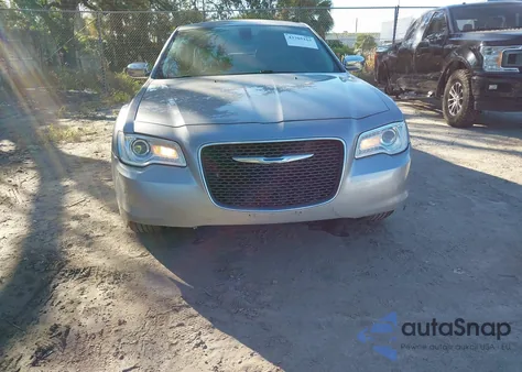 2017 Chrysler 300C из США, поврежденный, VIN 2C3CCAEG6HH646008